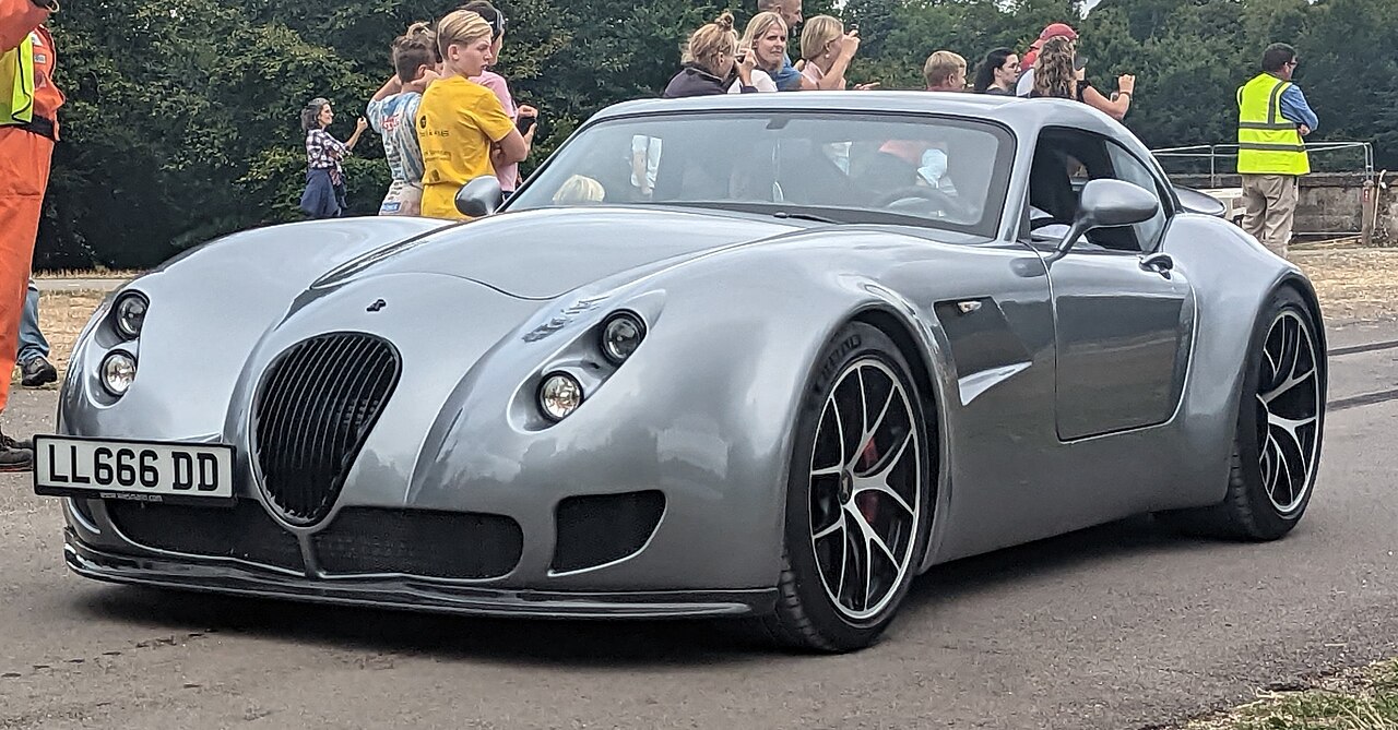 ¡Lagarto en la Pista!: El Wiesmann GT MF5 Conquista Nürburgring