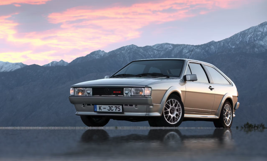 Volkswagen Scirocco Mk2 (Tipo 53B): El Viento del Desierto Arrecia Nurburgring